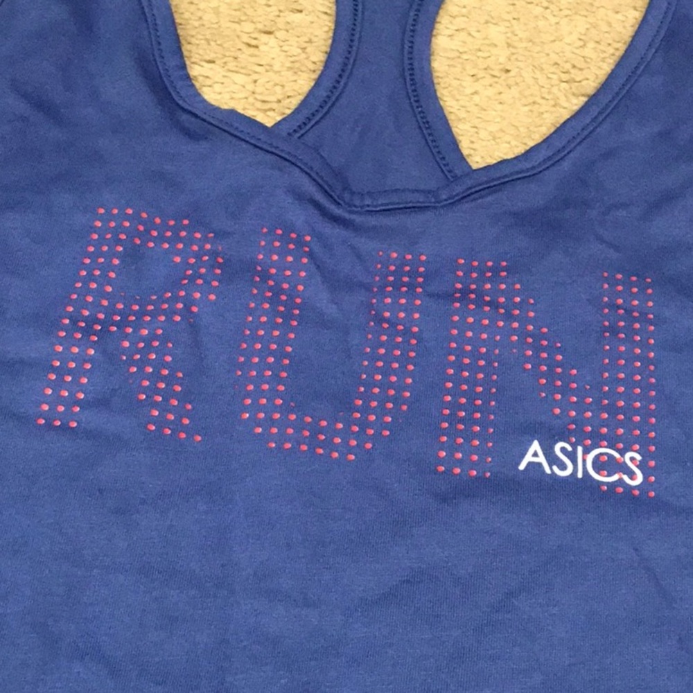 ASICS RUN TANK. Size Medium - Picture 2 of 4